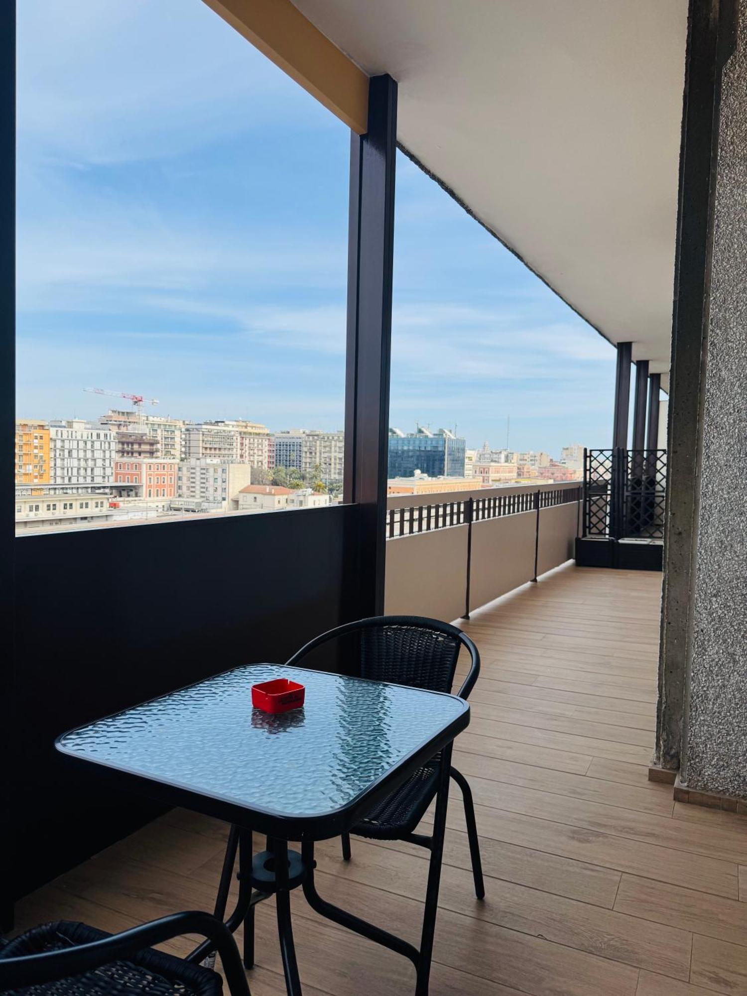 Manhattan Room & Suite Bari Exterior photo